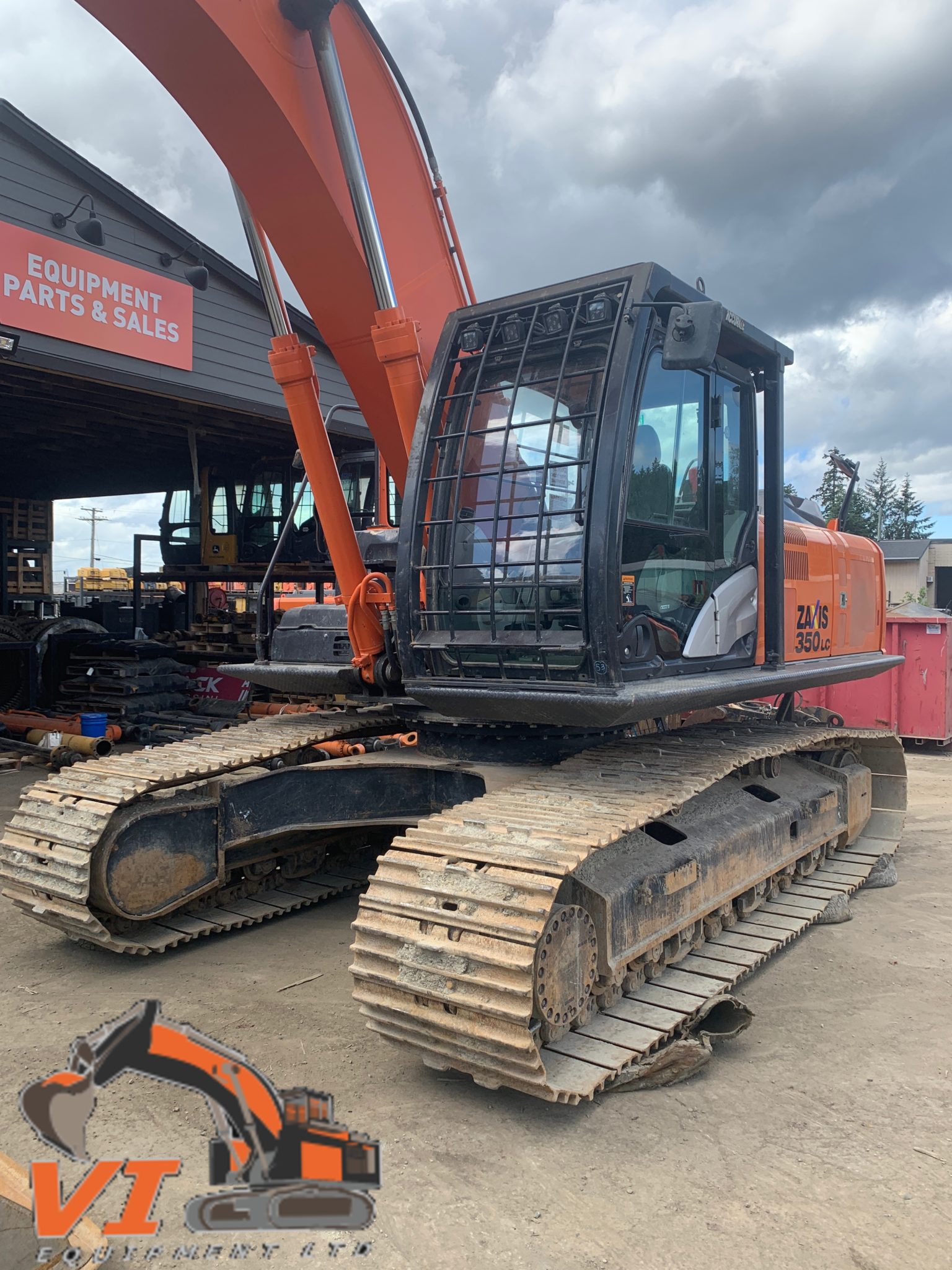 Hitachi 350 LC-5N Excavator - V.I. Equipment