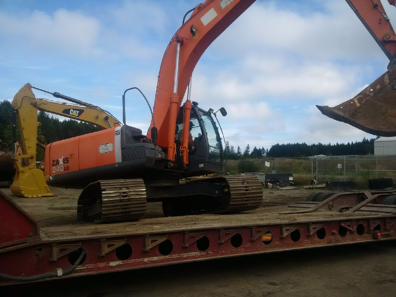 Hitachi ZX240 LC-3 Excavator Parts | VI Equipment Ltd.