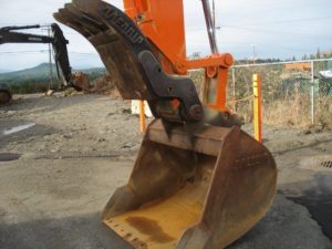 New & Used Buckets and Excavator attachments - John Deere, Hitachi, Caterpillar
